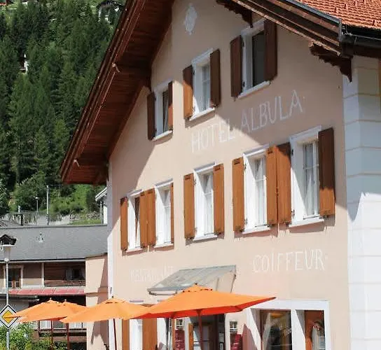 Albula Hotel 3*